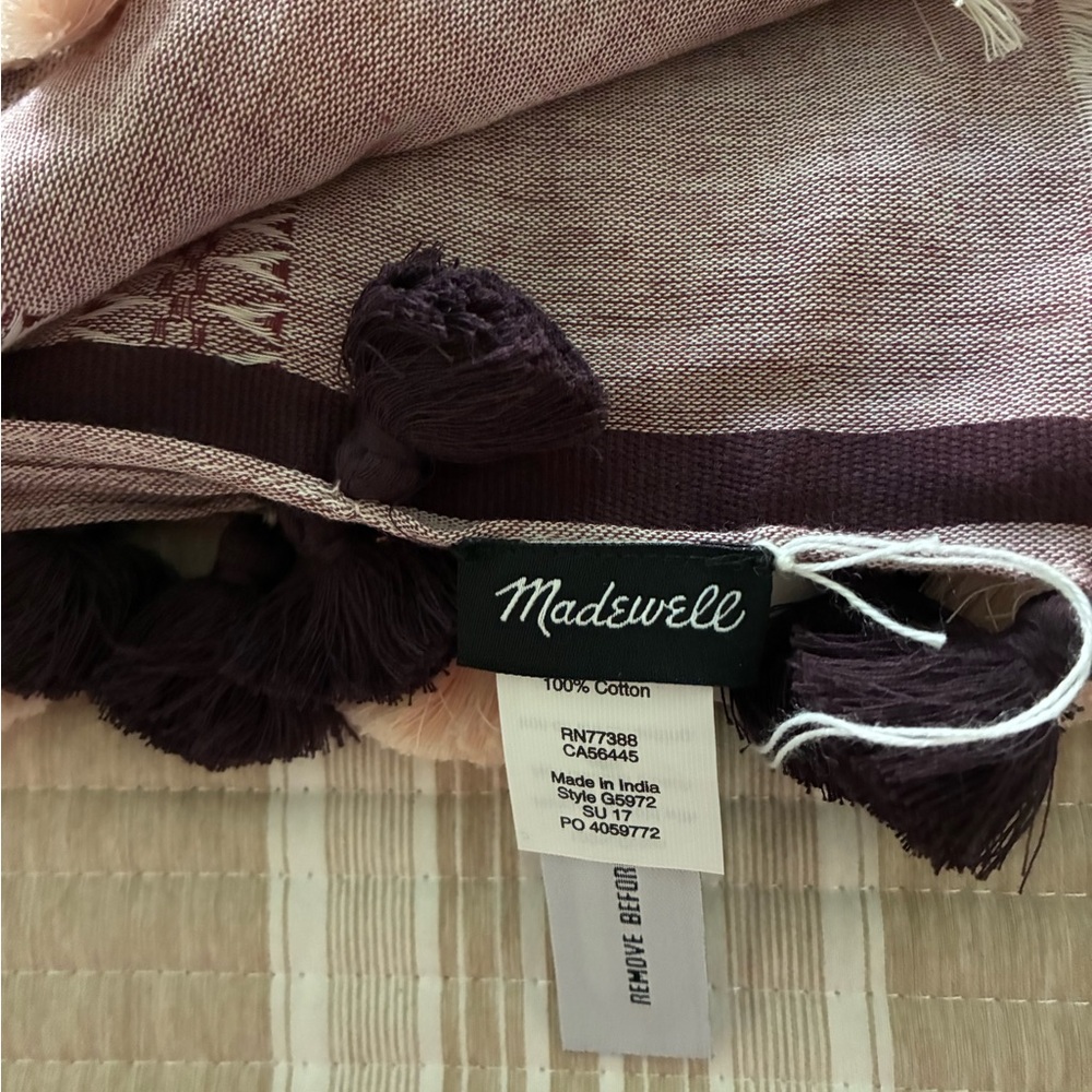 MADEWELL Cape Scarf with Tassels NWT - Picture 3 of 6